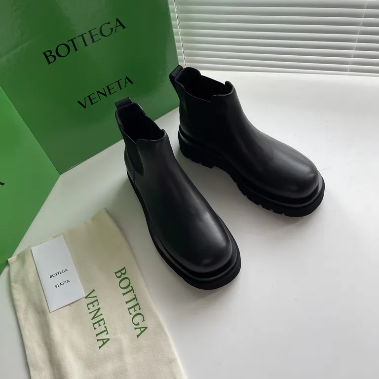 Bottega Veneta Shoe 